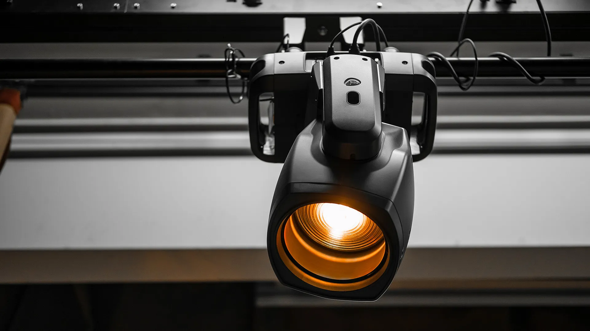 ALCHEMY 5 moving heads