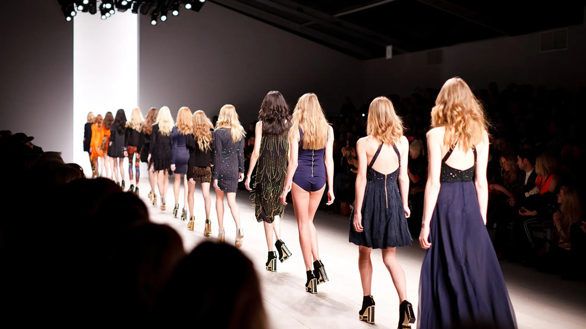 soprano-3-hdw_application-fashion show